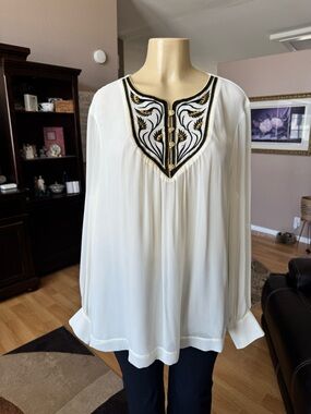 Bob Mackie ivory sheer long sleeve blouse  w/lining & embroidery-size 1X